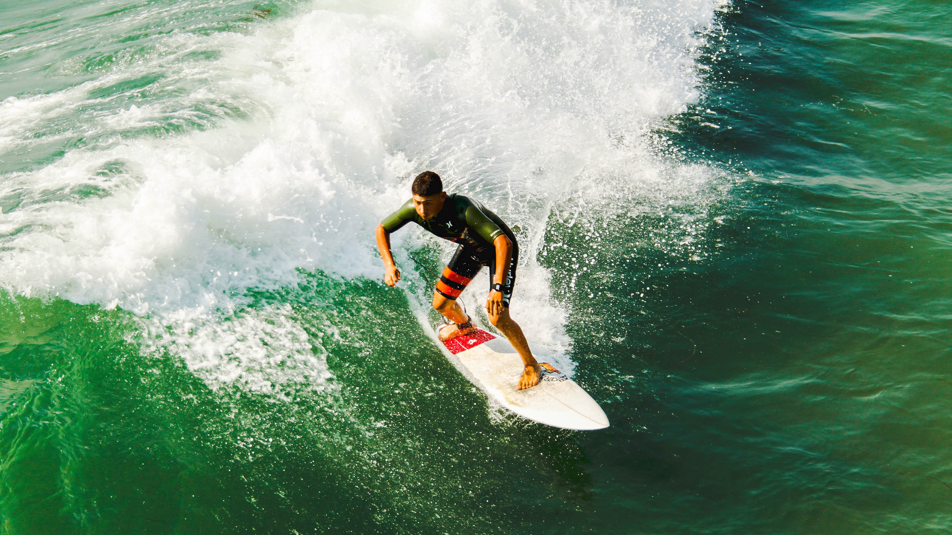 爱游戏中国官方登录入口网站-广东宏远 年轻球员展现潜力，广东宏远球员介绍