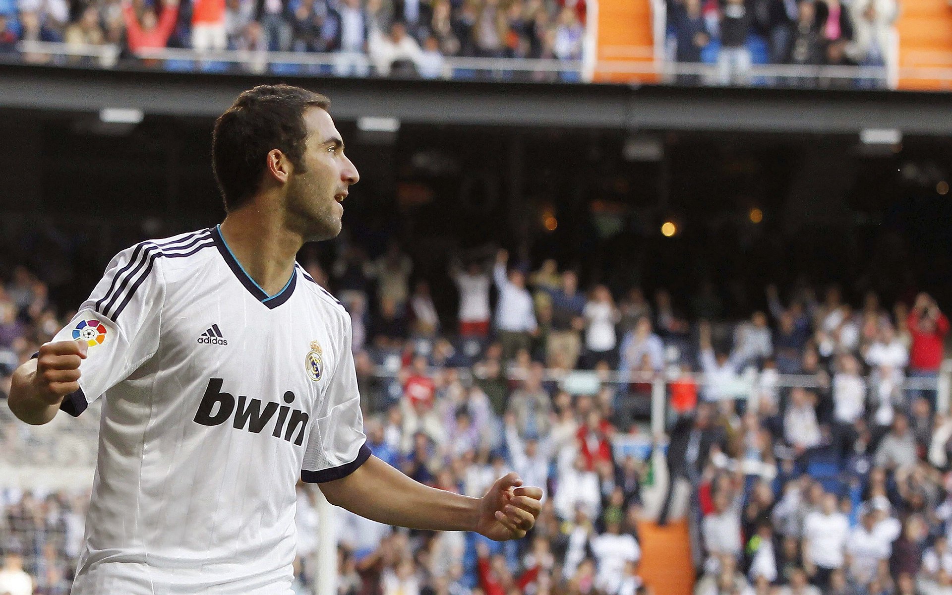 AYX GAME-张镇麟赛后采访表达夺冠决心展现大将之风，张镇麟视频集锦